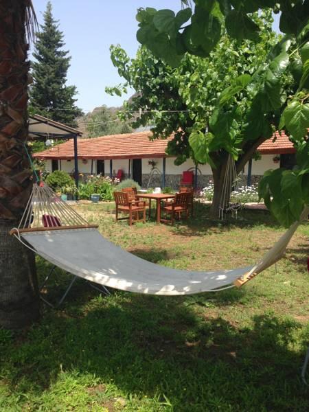 Cirali Friends Pension&Camping Esterno foto